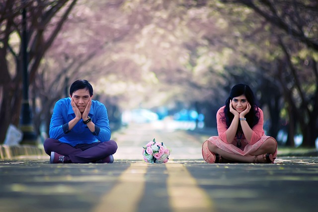 love-couple-1678704_640