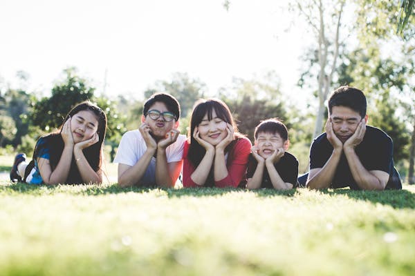family-outdoor-happy-happiness-160994